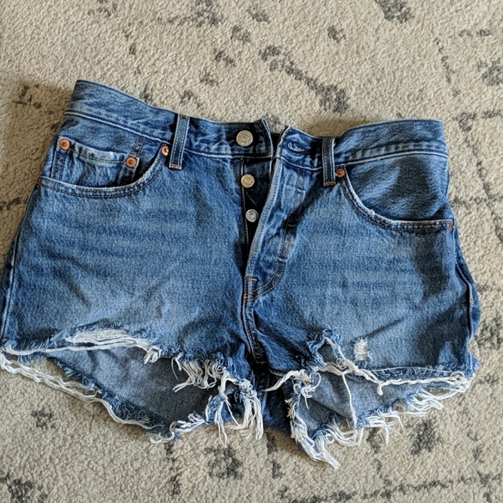 Levi Jeans Shorts Size 26